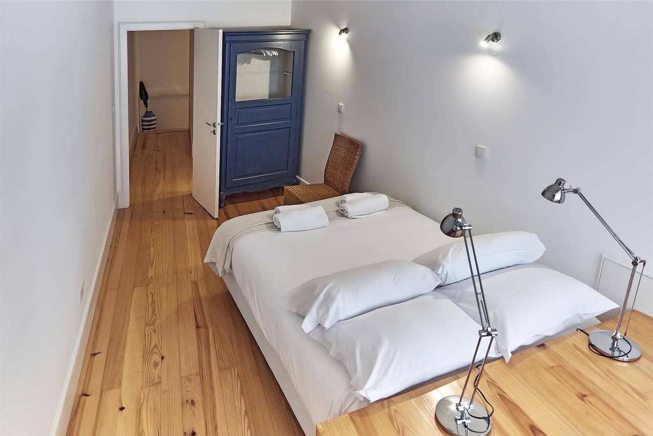 Portosense Almada Apartment Bagian luar foto