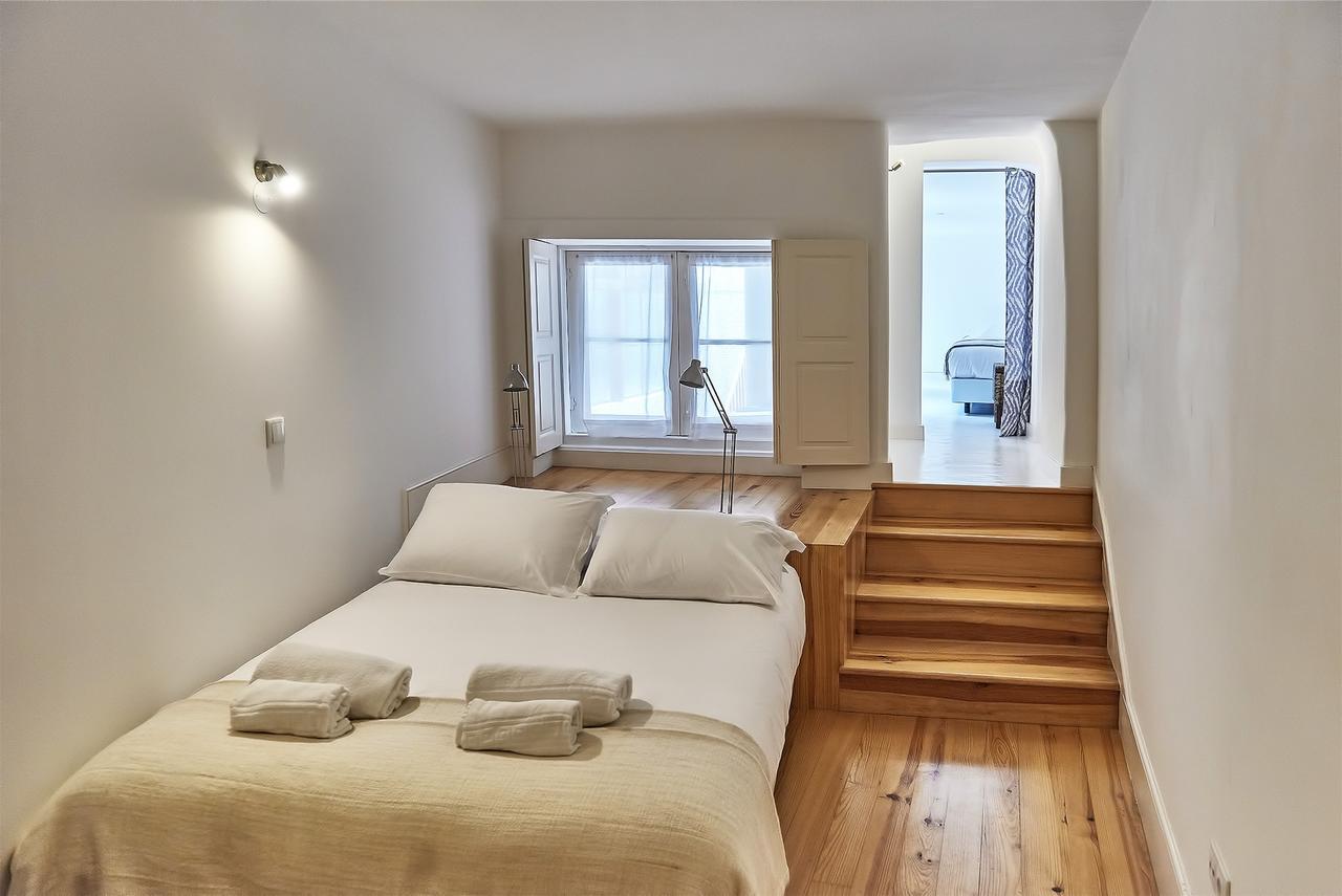 Portosense Almada Apartment Bagian luar foto